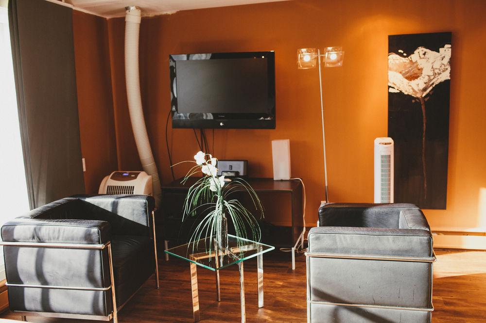 Nuvo Hotel And Suites