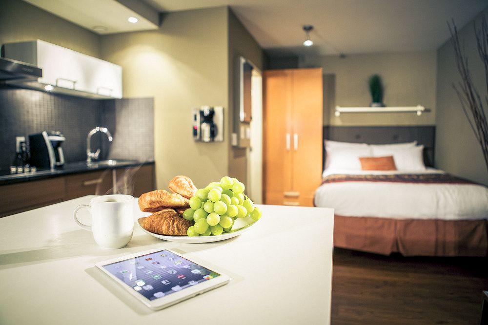 Nuvo Hotel And Suites