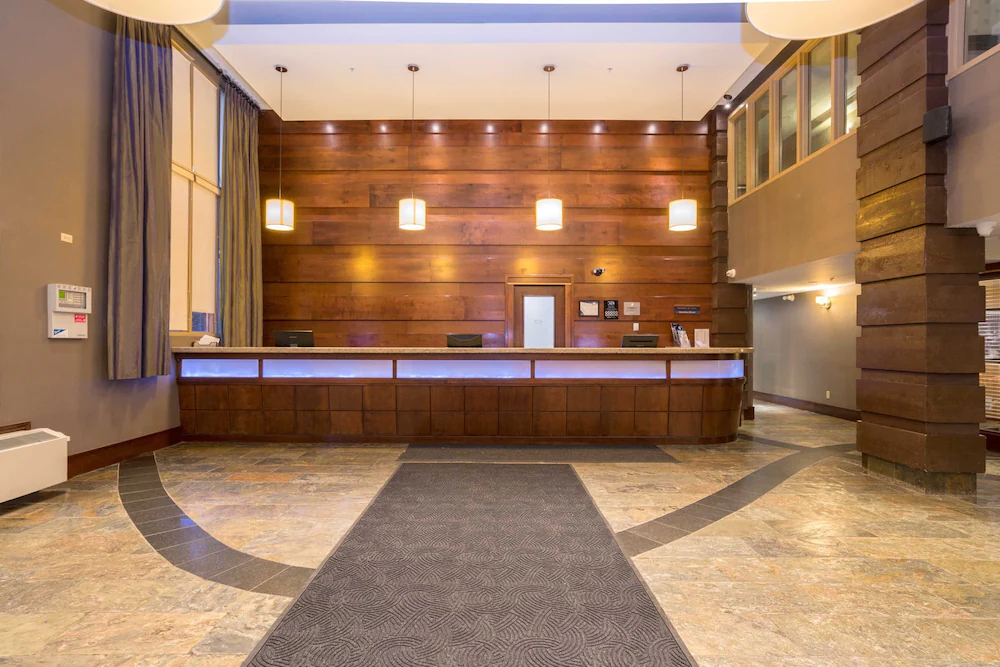 Sandman Signature Calgary Airport Hotel