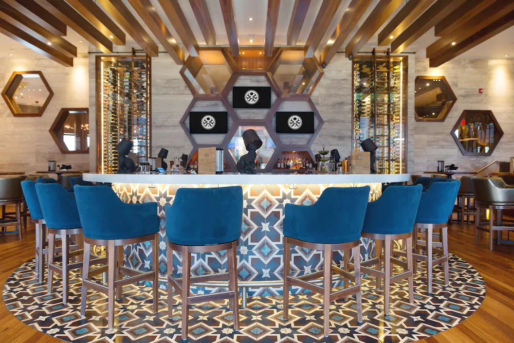 Sandman Signature Calgary Airport Hotel