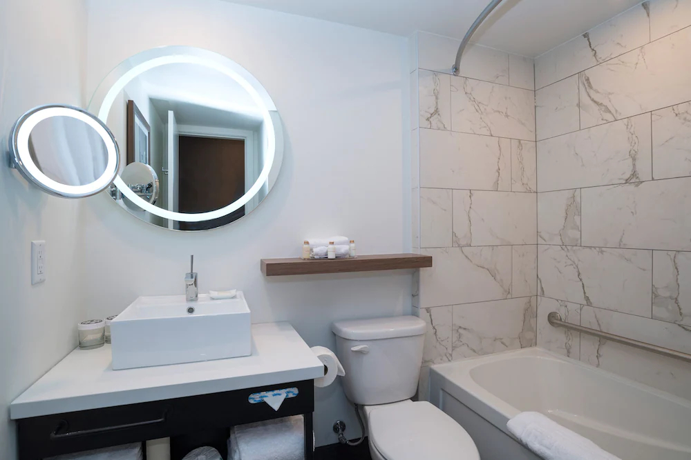 Sandman Signature Calgary Airport Hotel