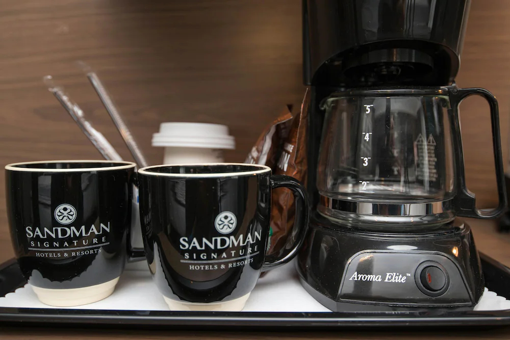 Sandman Signature Calgary Airport Hotel
