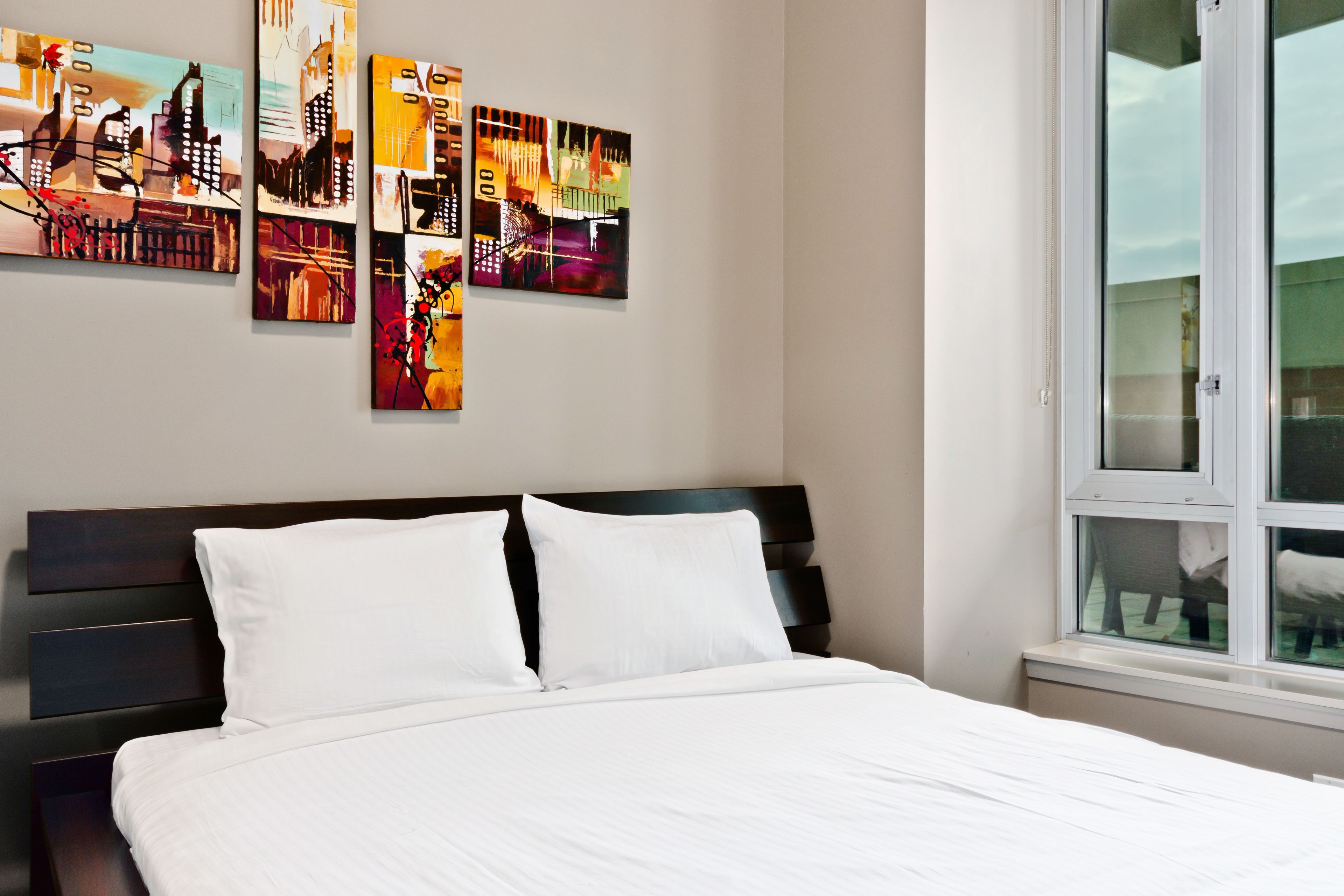 Suite Digs Vetro