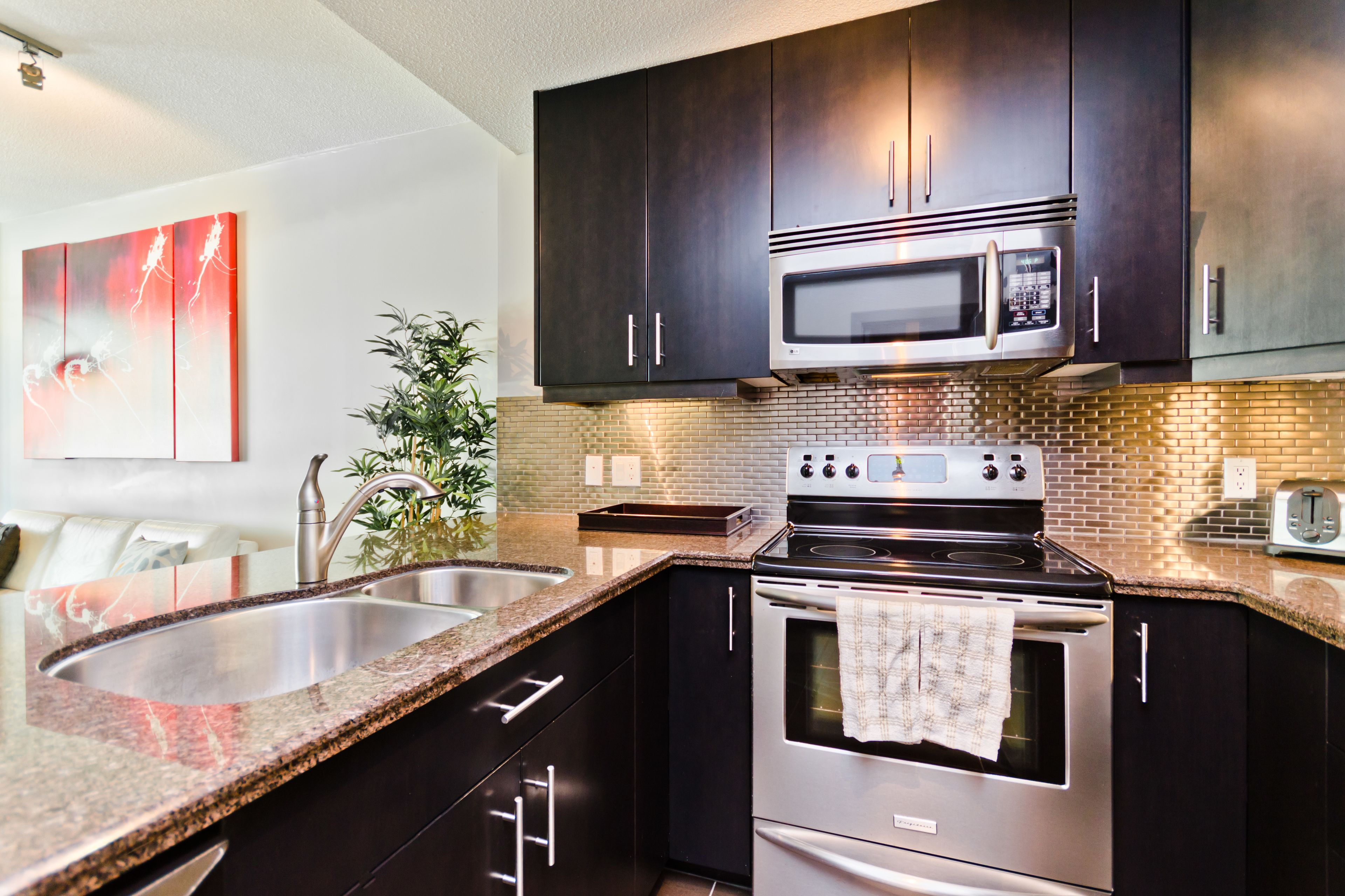 Suite Digs Vetro