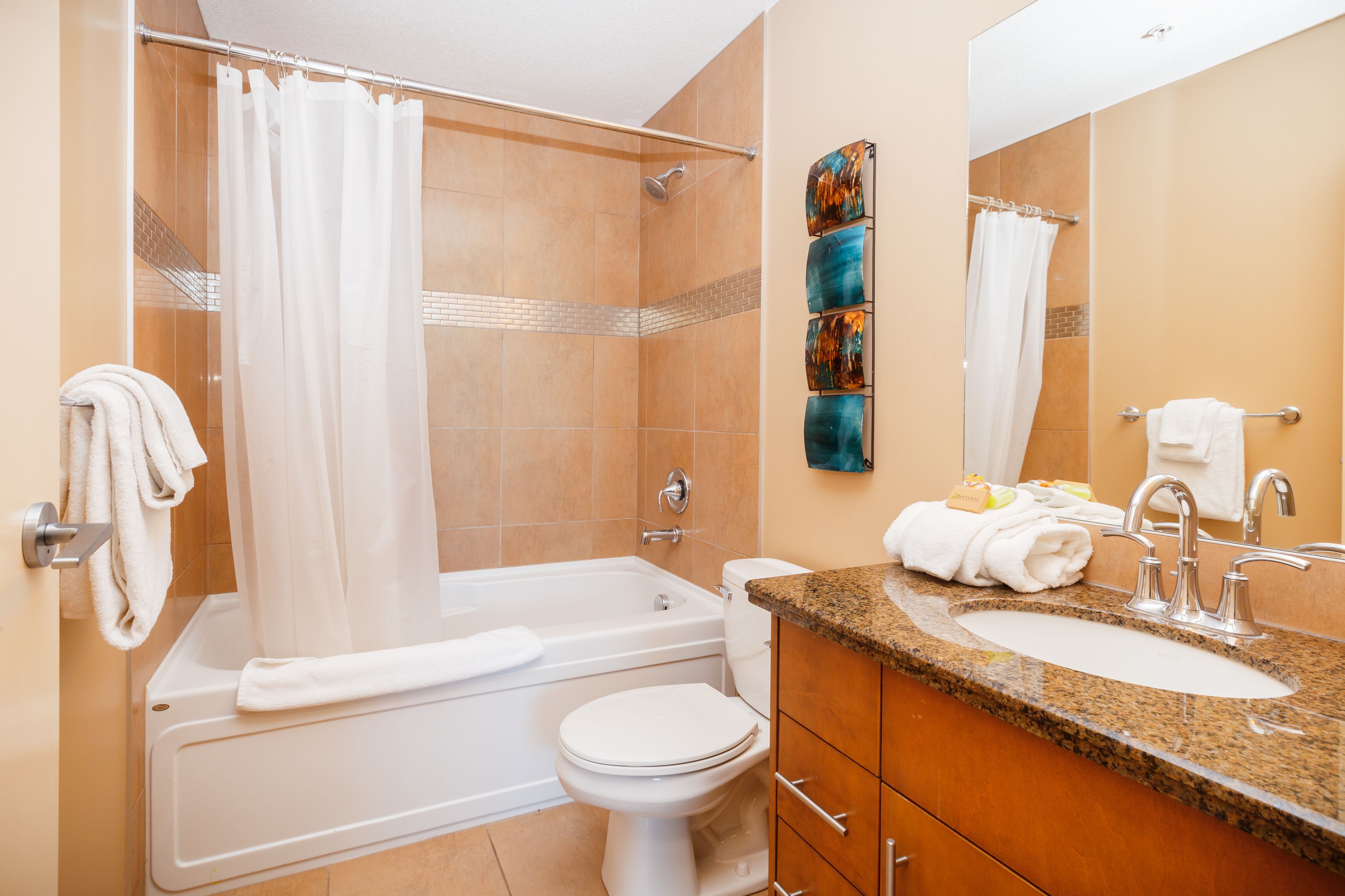 Suite Digs Vetro