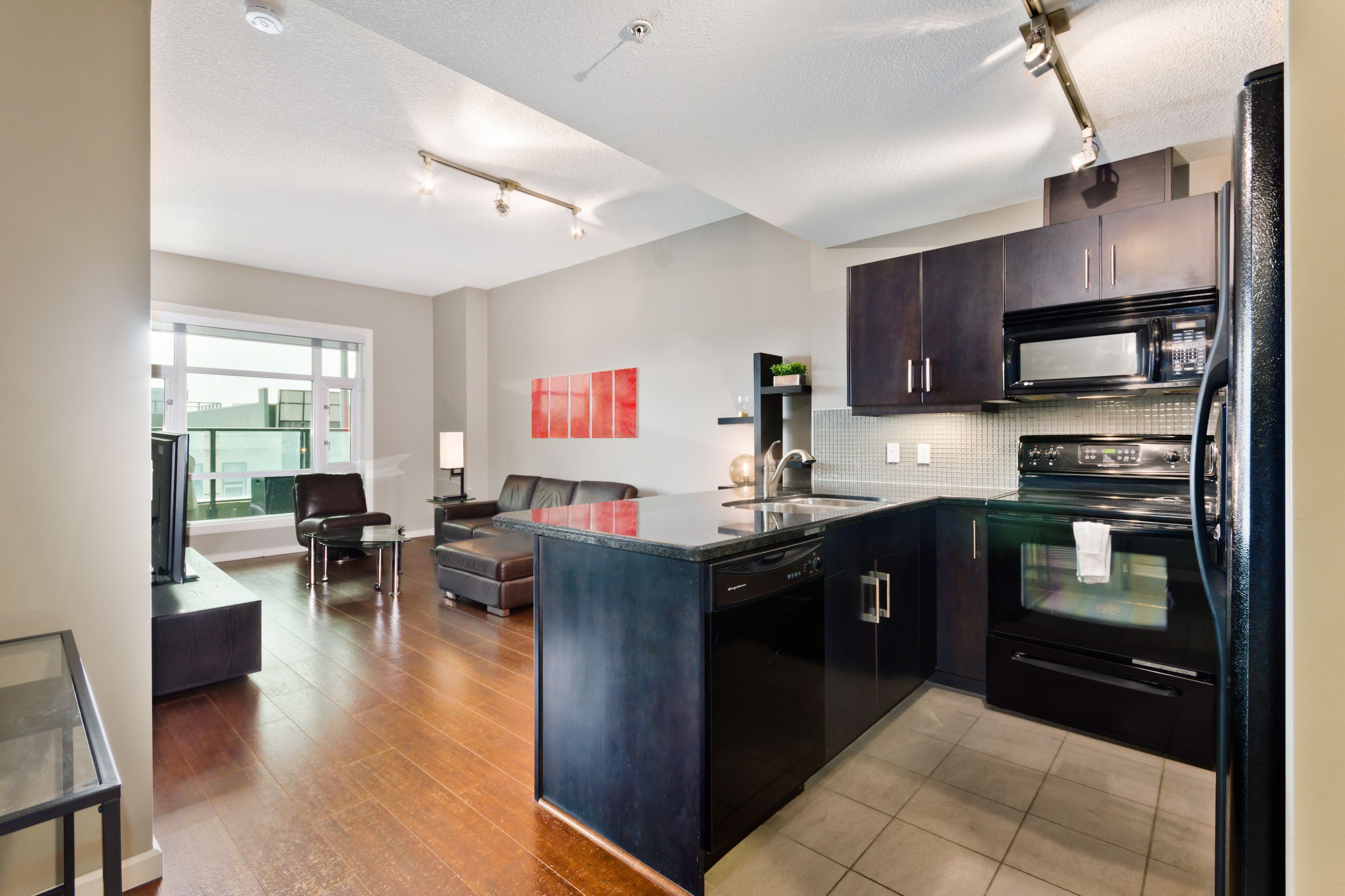 Suite Digs Vetro