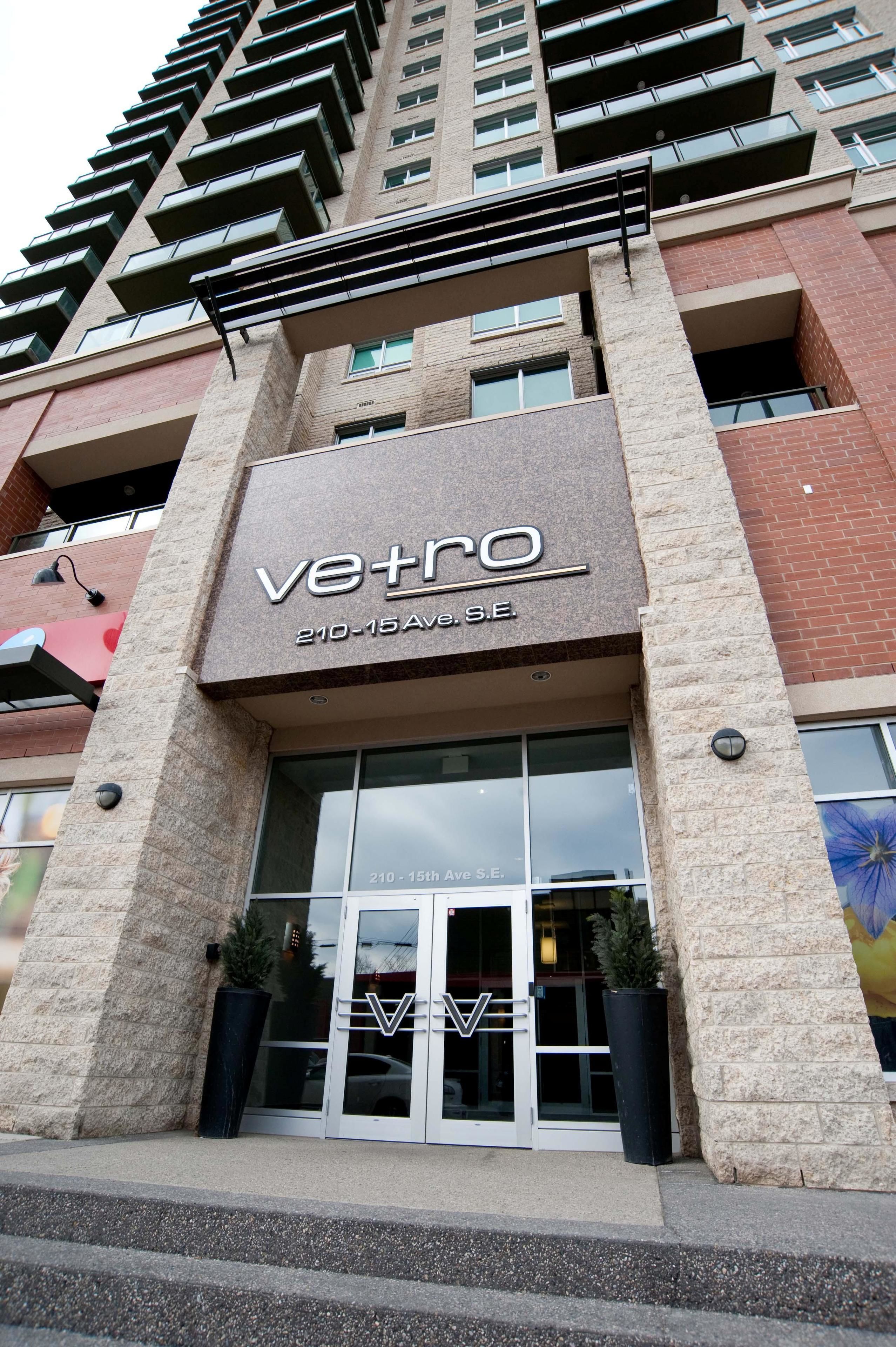 Suite Digs Vetro