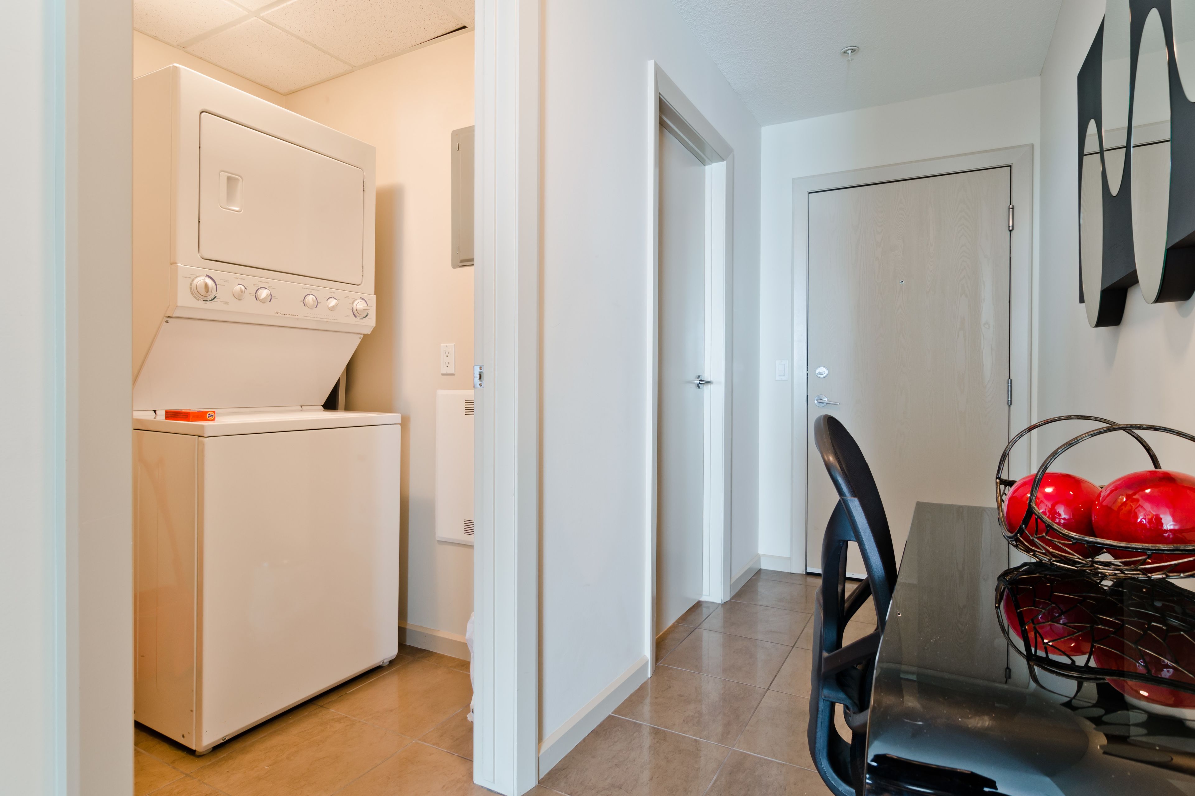 Suite Digs Vetro