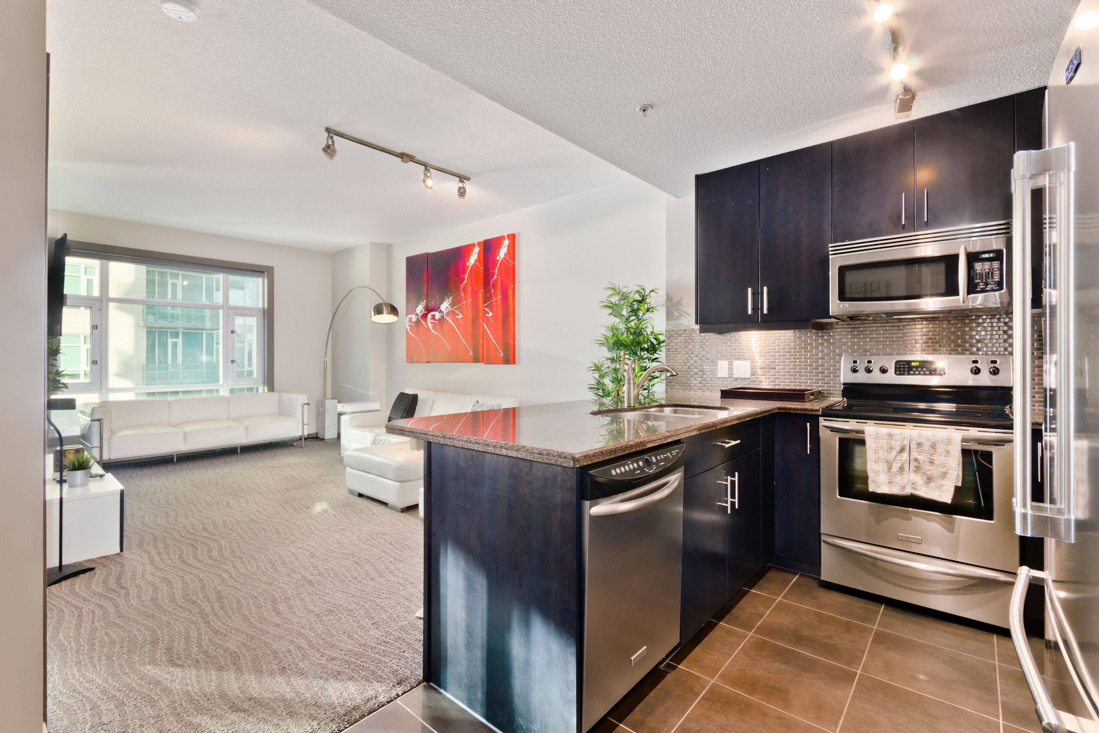 Suite Digs Vetro