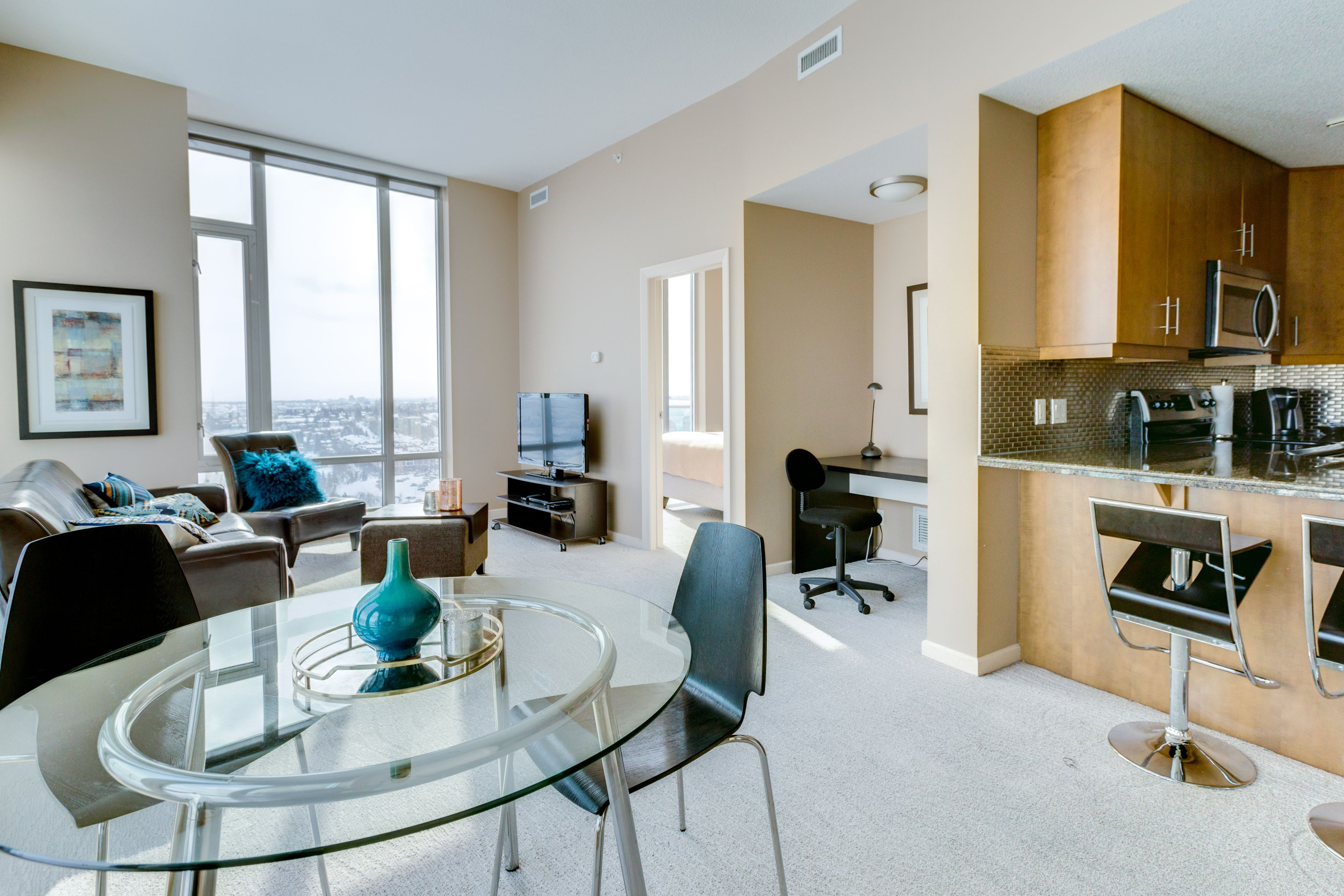 Suite Digs Vetro