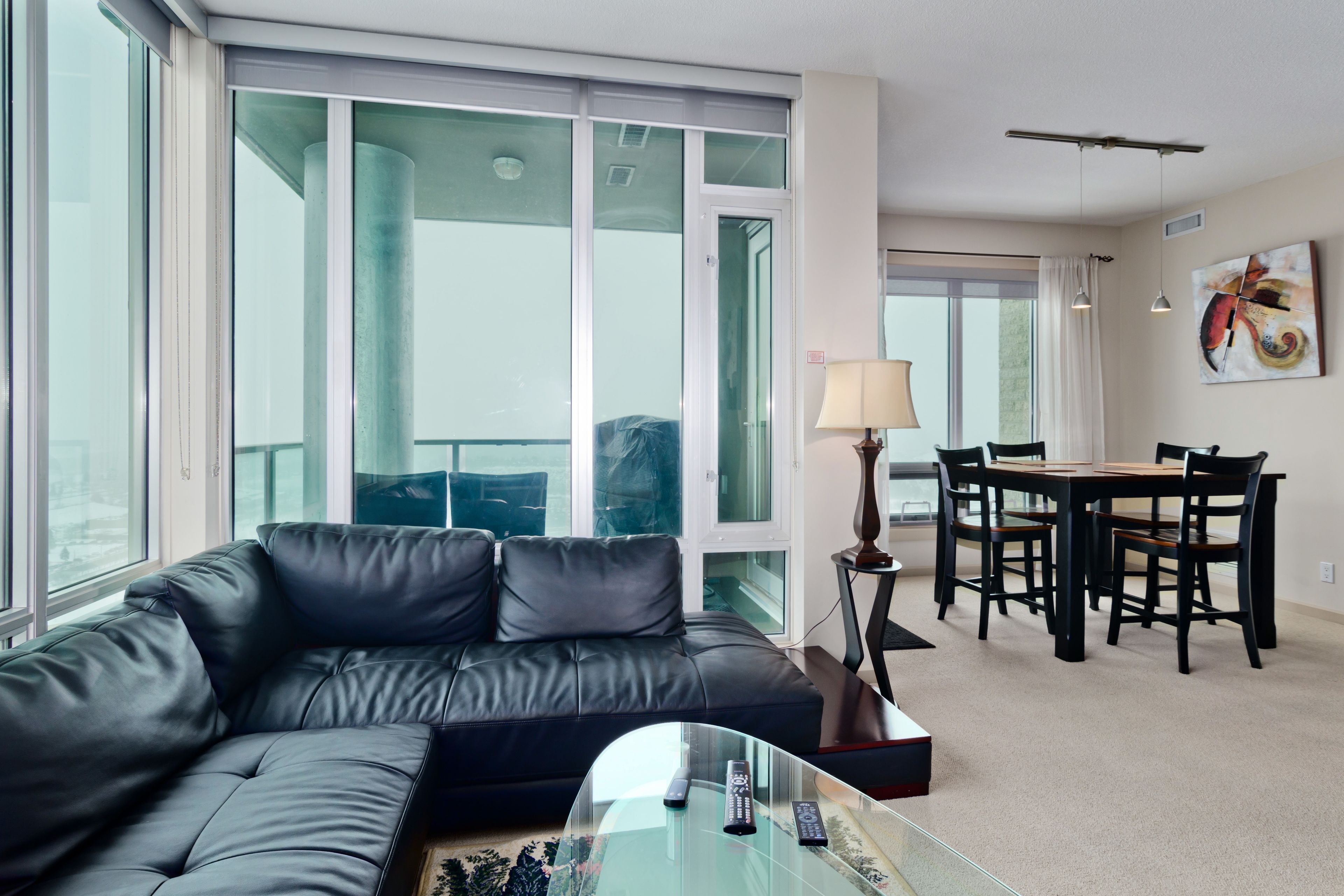 Suite Digs Vetro