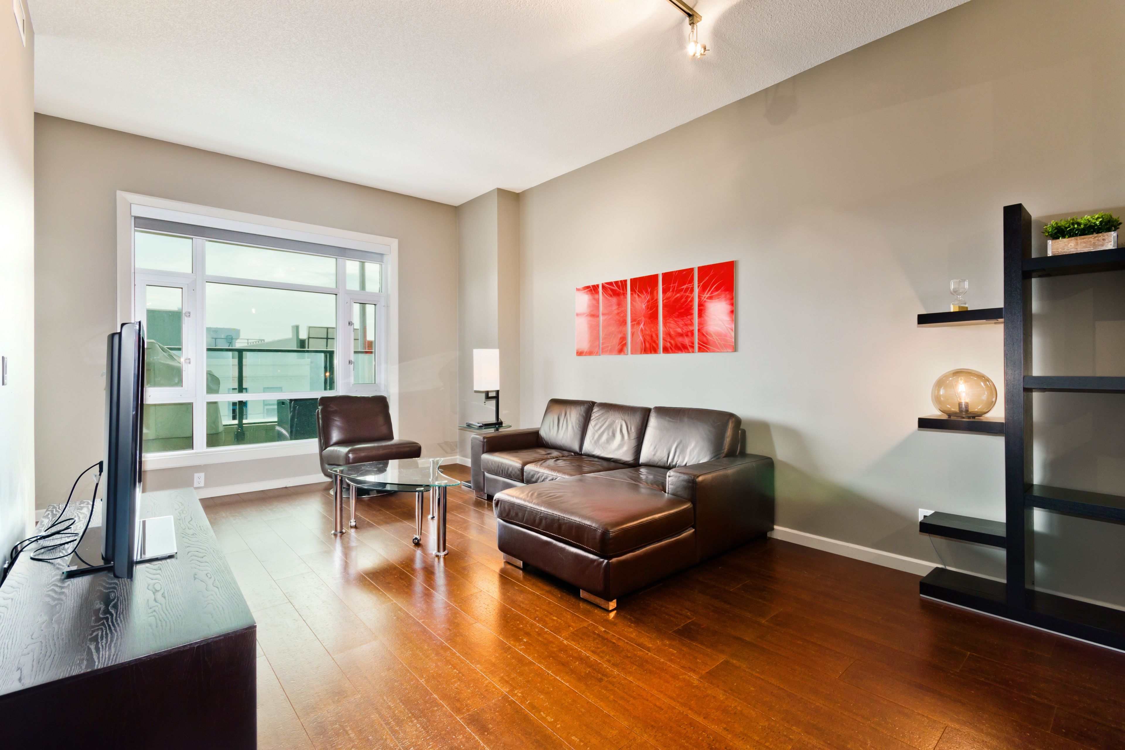Suite Digs Vetro