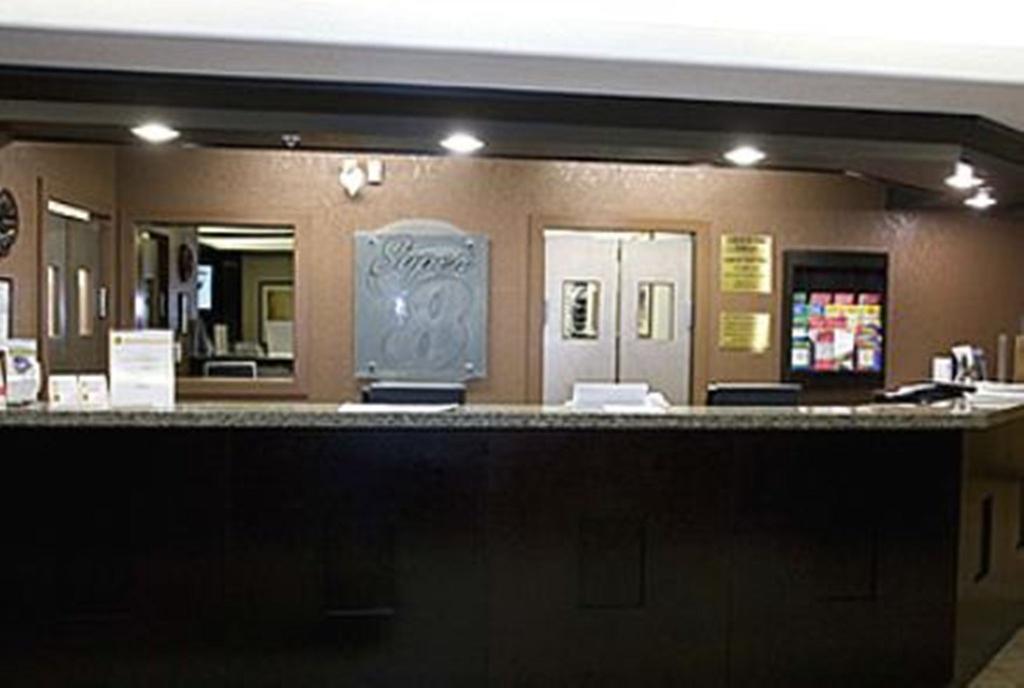 Super 8 by Wyndham Calgary Shawnessy Area