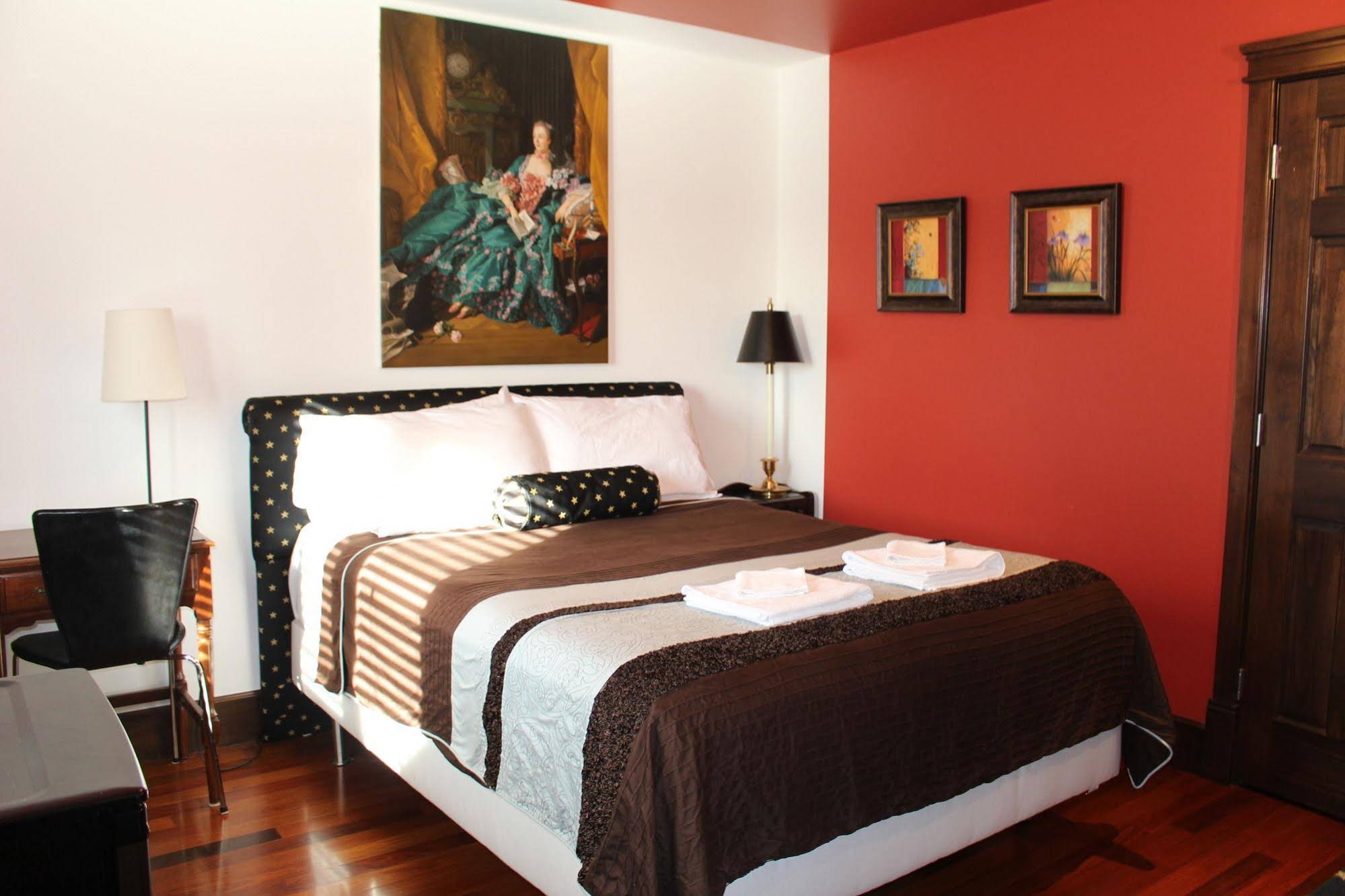 Westmount River Inn