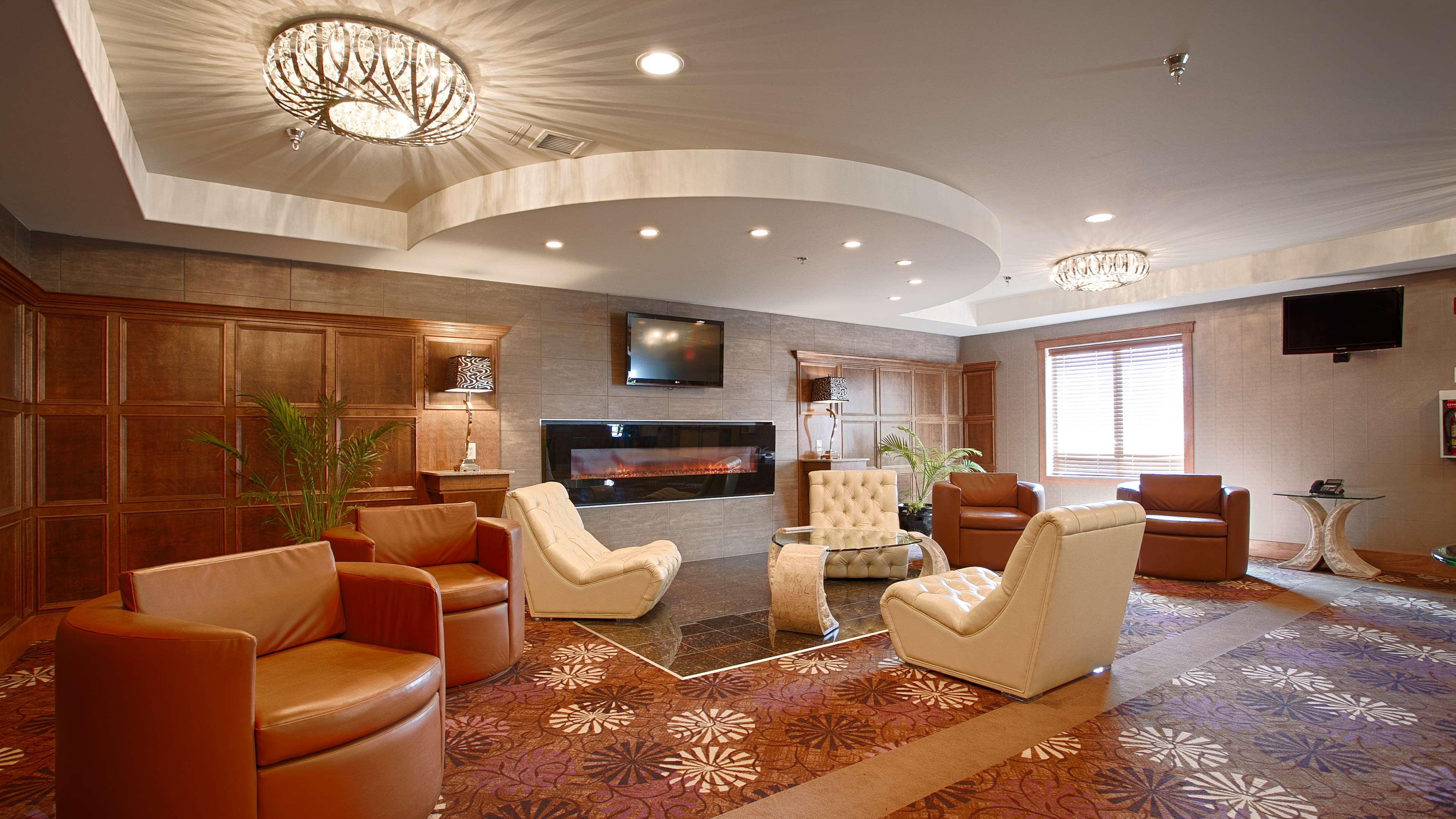 Camrose Resort Casino, BW Premier Collection