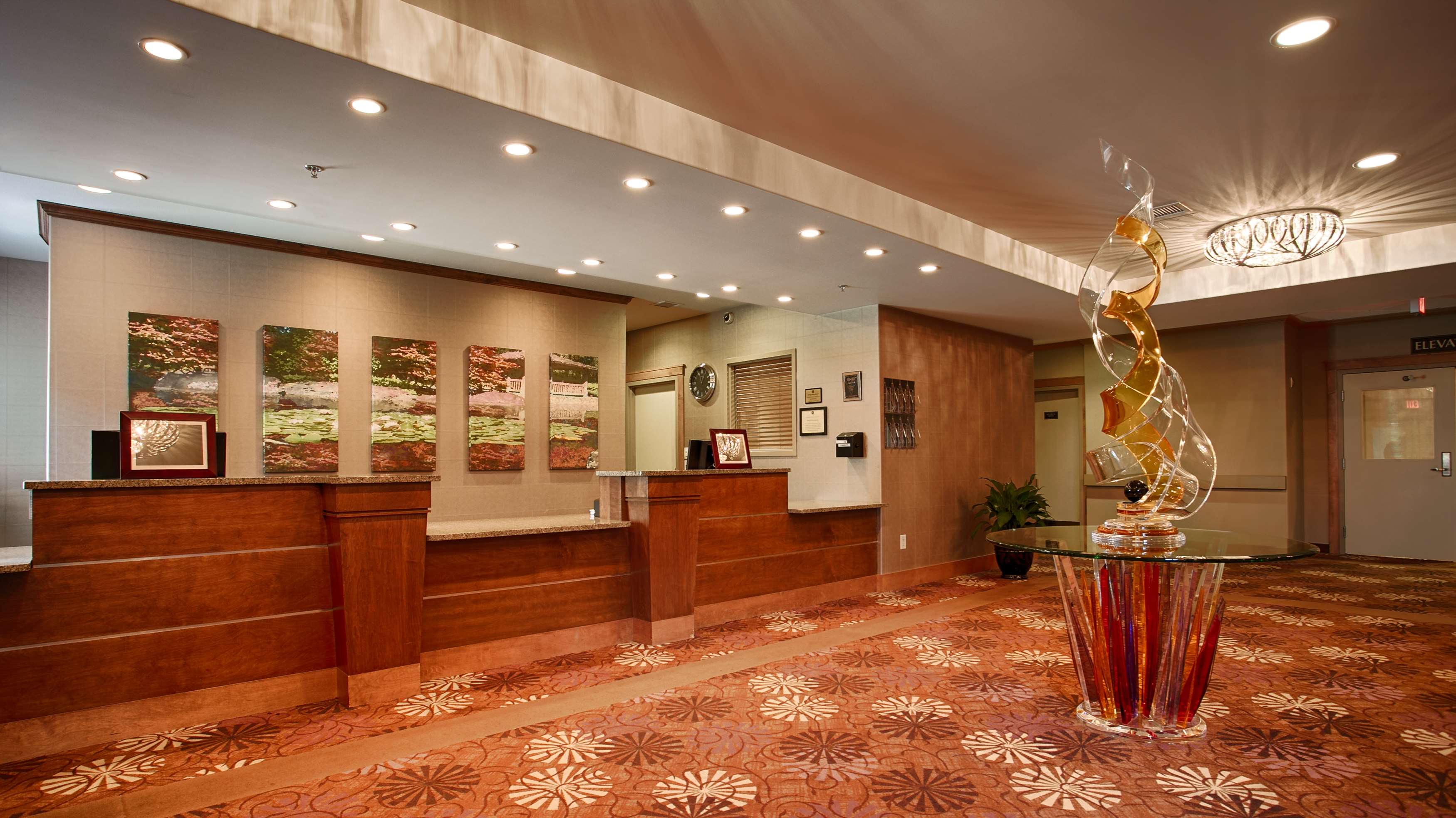 Camrose Resort Casino, BW Premier Collection