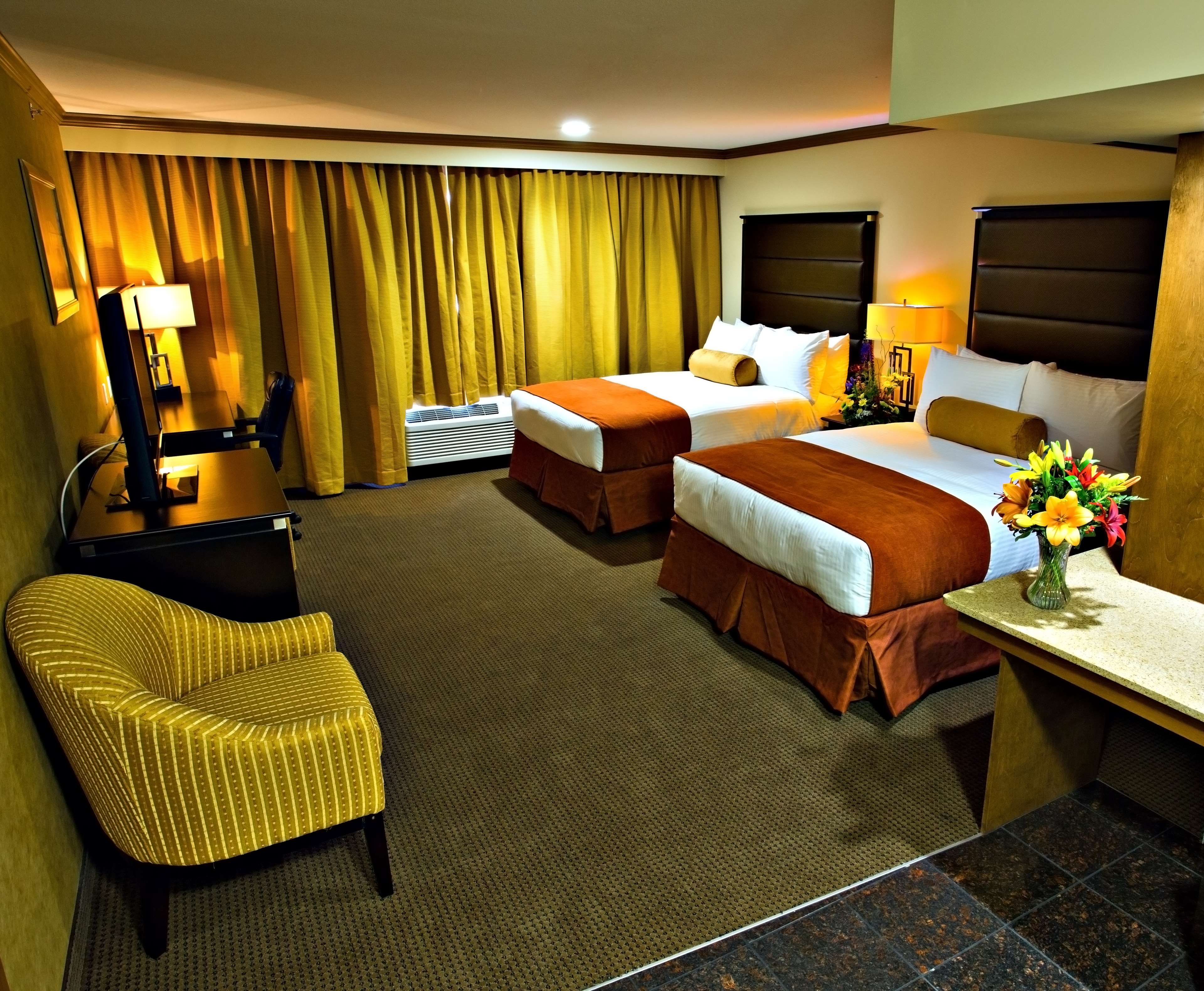 Camrose Resort Casino, BW Premier Collection