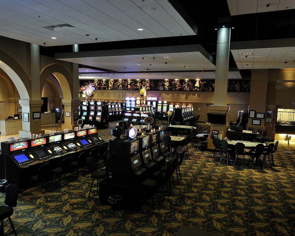 Camrose Resort Casino, BW Premier Collection