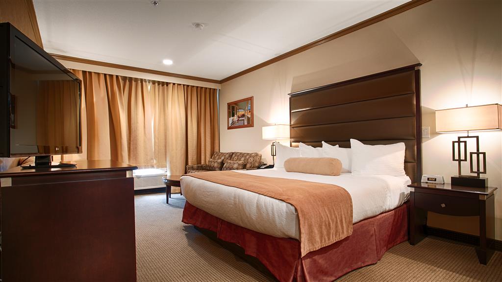 Camrose Resort Casino, BW Premier Collection