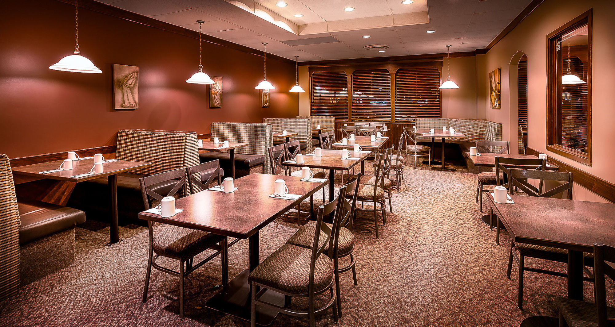Days Inn & Conference Centre by Wyndham Camrose Norsemen