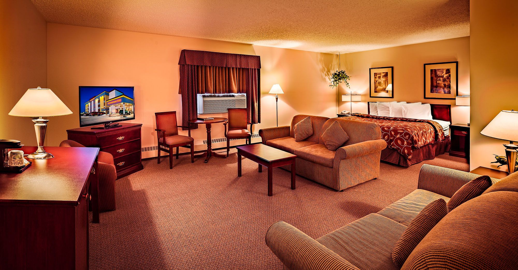 Days Inn & Conference Centre by Wyndham Camrose Norsemen