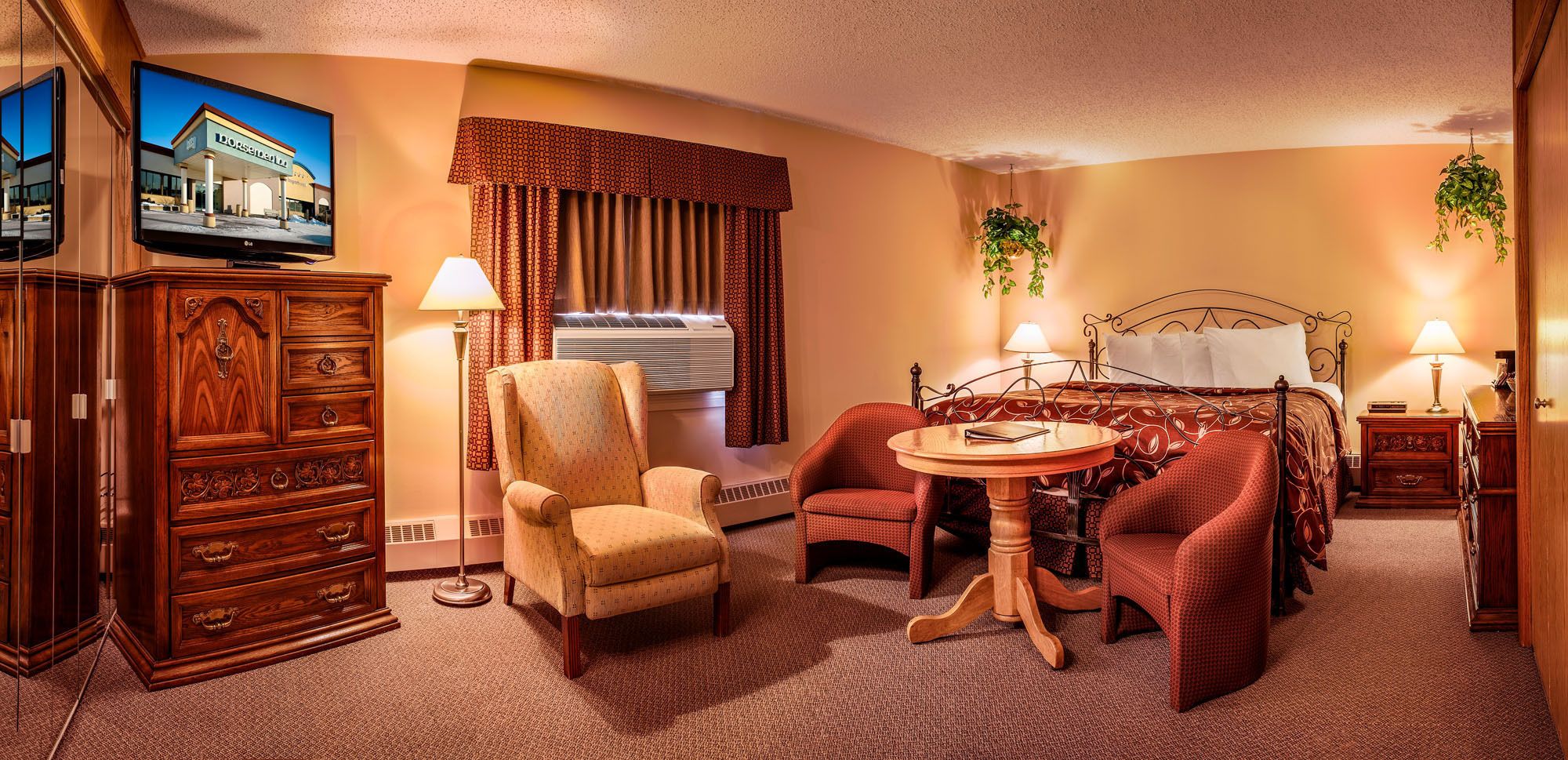 Days Inn & Conference Centre by Wyndham Camrose Norsemen