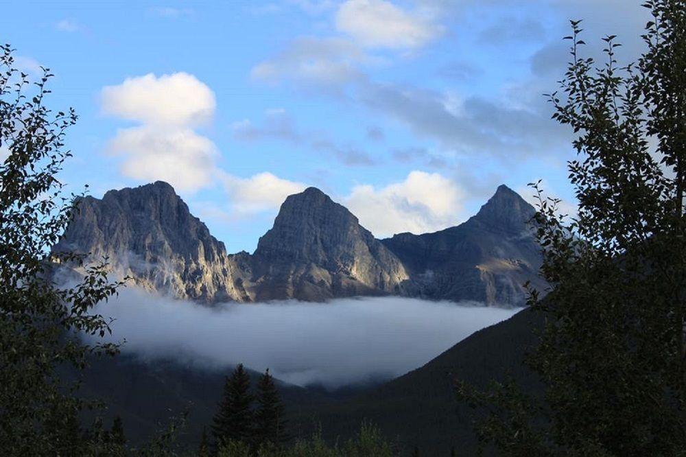 Canadian Rockies Chalets
