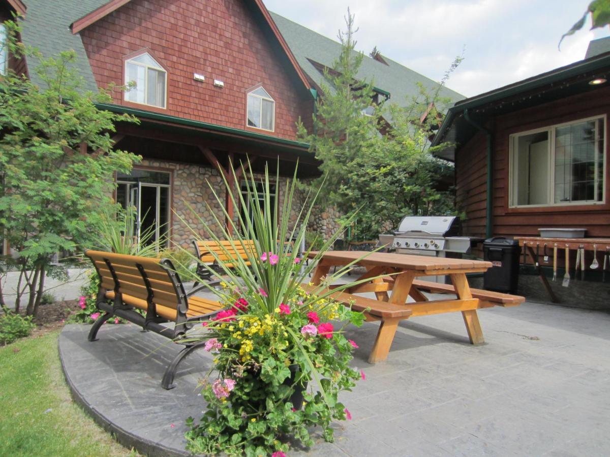 Mystic Springs Chalets