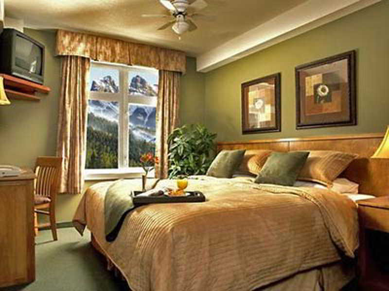Windtower Lodge & Suites