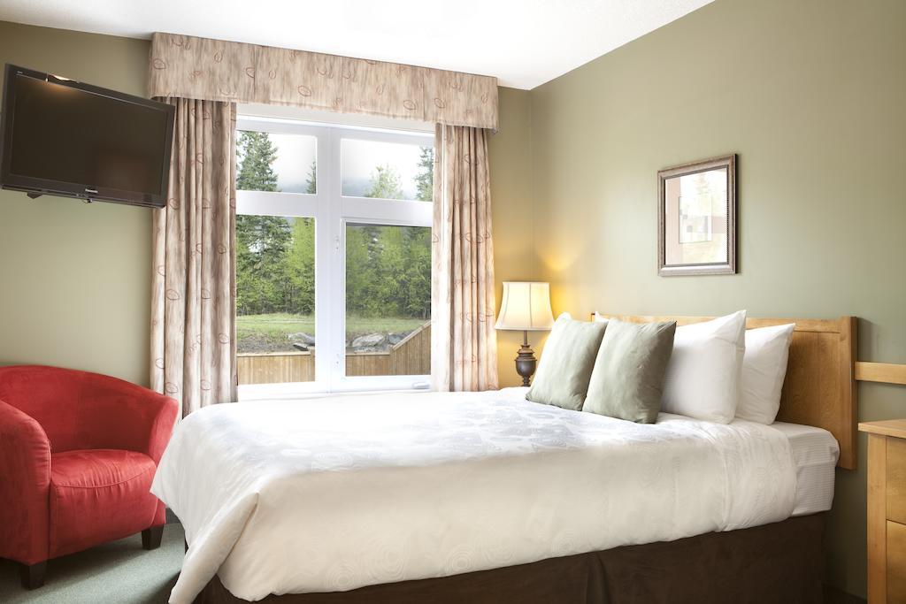 Windtower Lodge & Suites