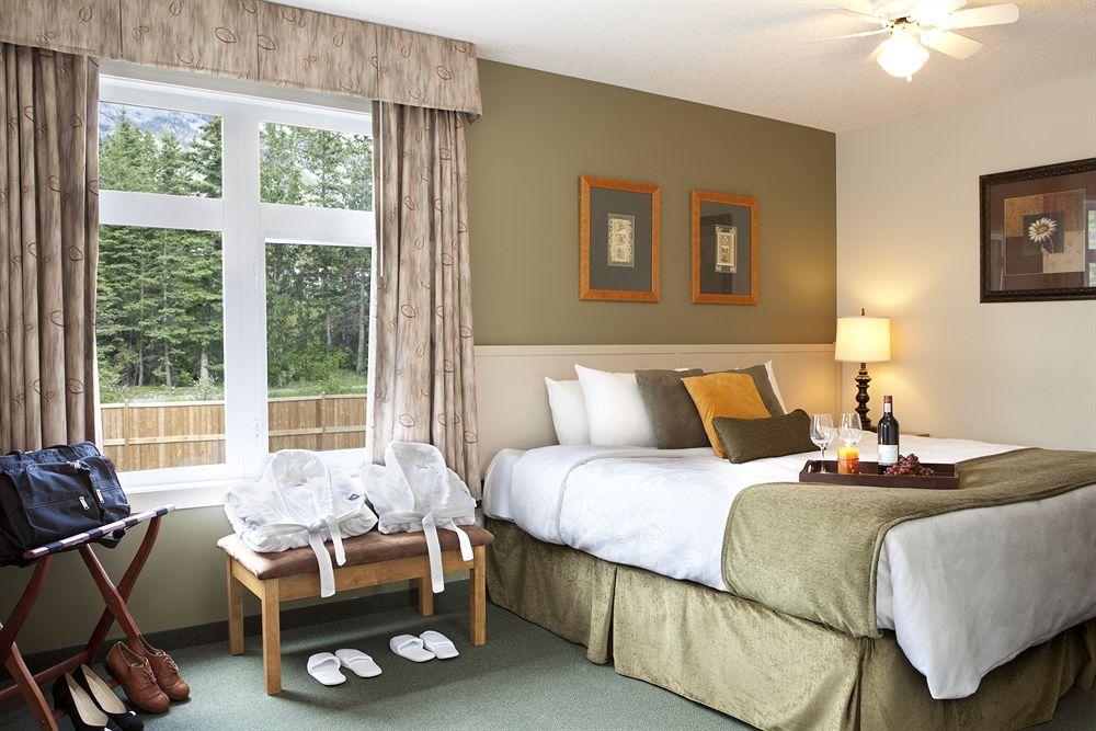 Windtower Lodge & Suites
