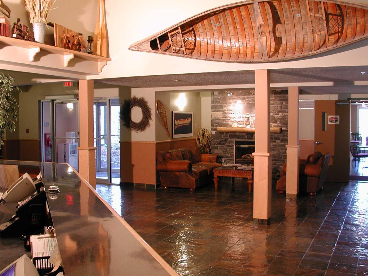 Windtower Lodge & Suites