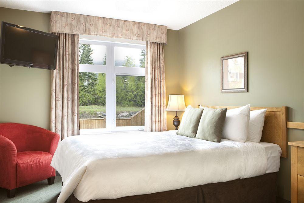 Windtower Lodge & Suites