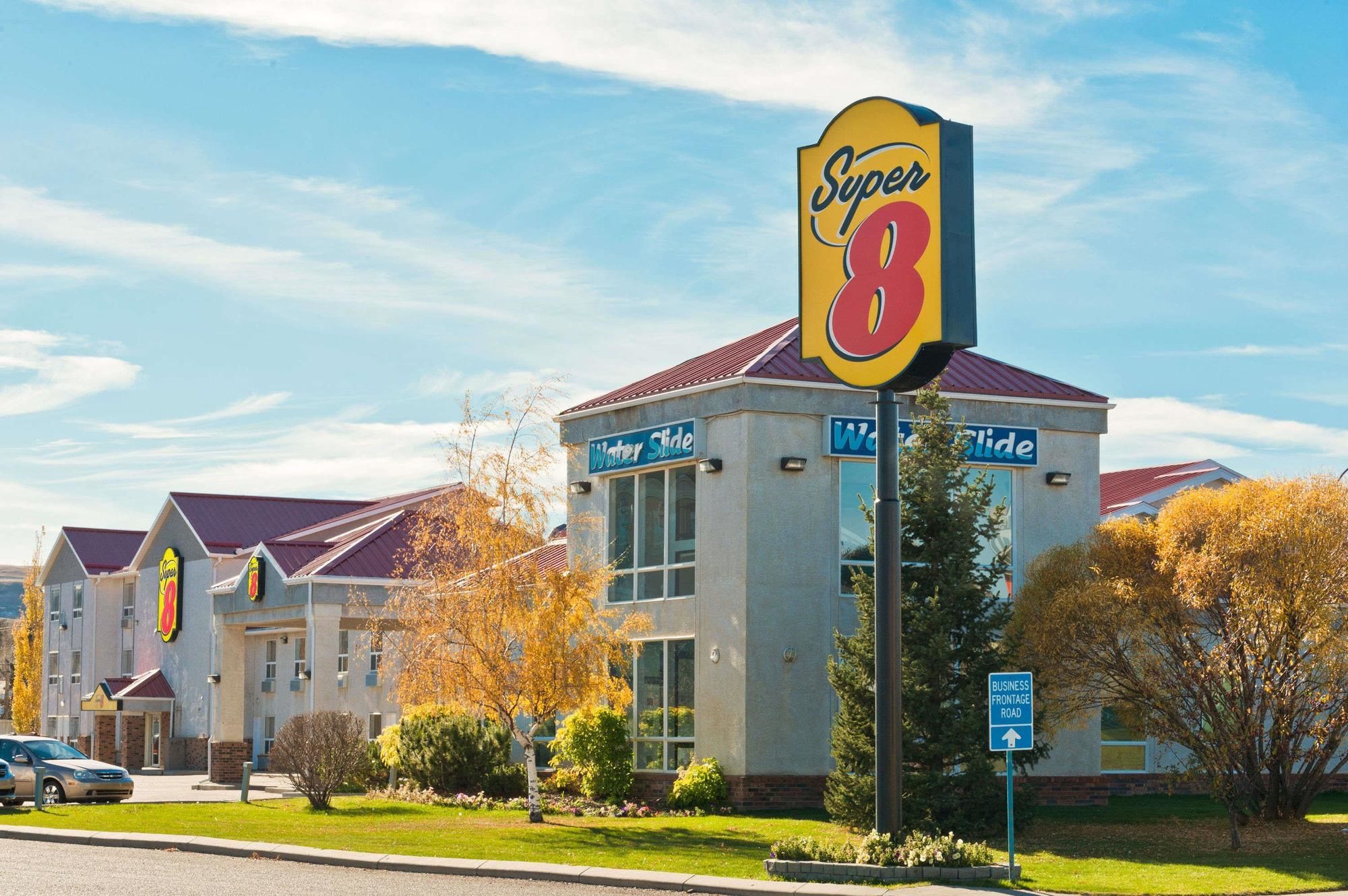 SureStay Plus Hotel by Best Western Drumheller