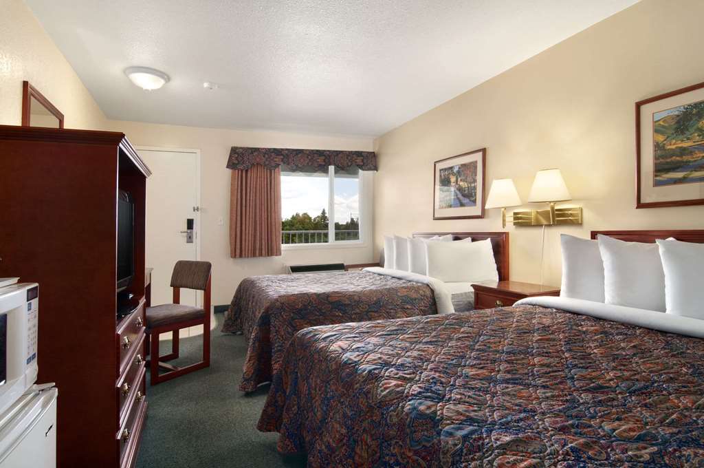 Travelodge by Wyndham Drumheller