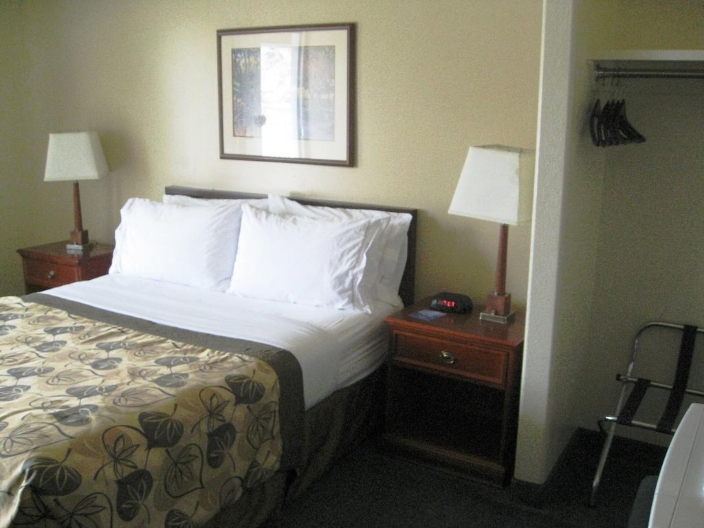 Travelodge by Wyndham Drumheller