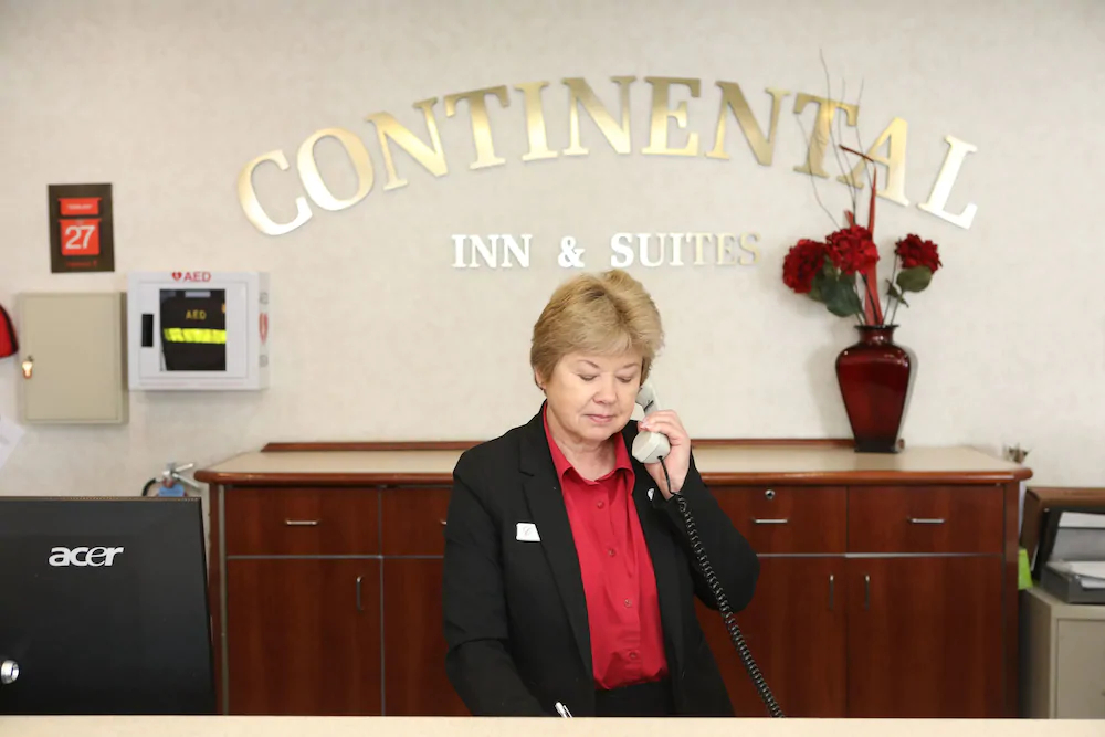 Continental Inn And Suites