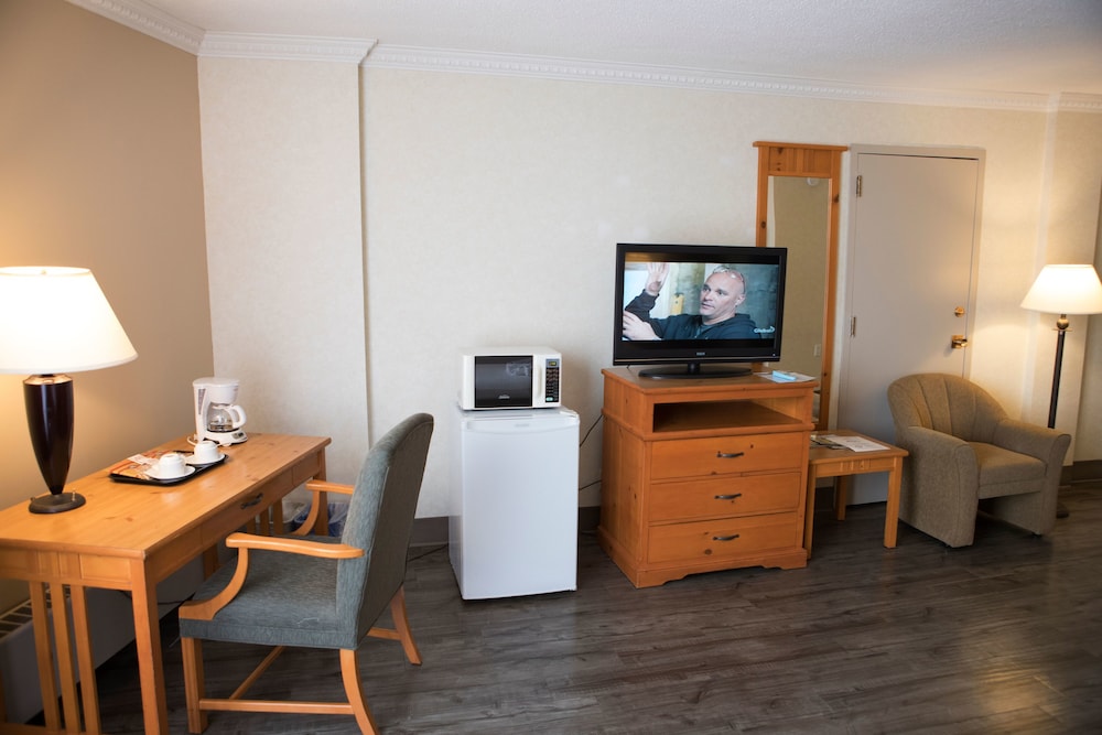 Continental Inn And Suites