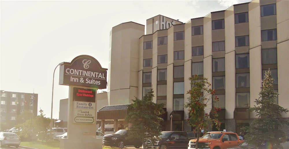 Continental Inn And Suites
