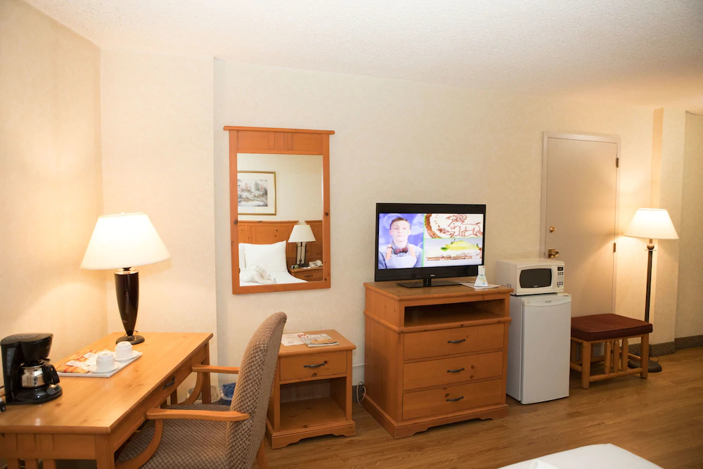 Continental Inn And Suites