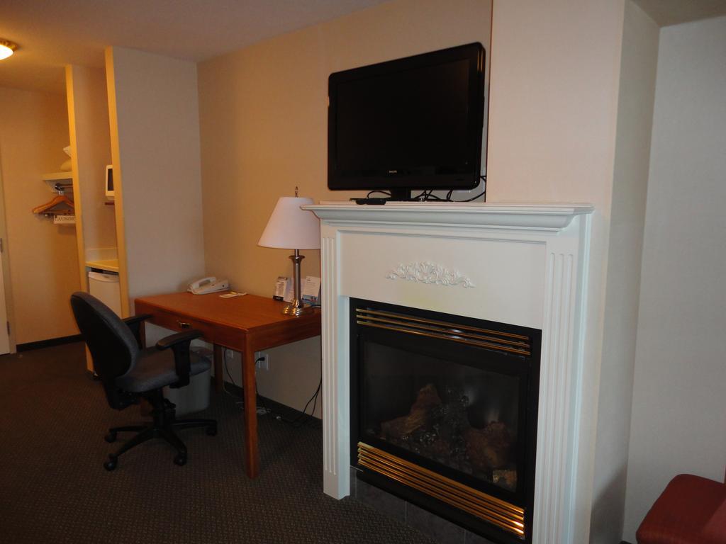 Days Inn by Wyndham Edmonton South
