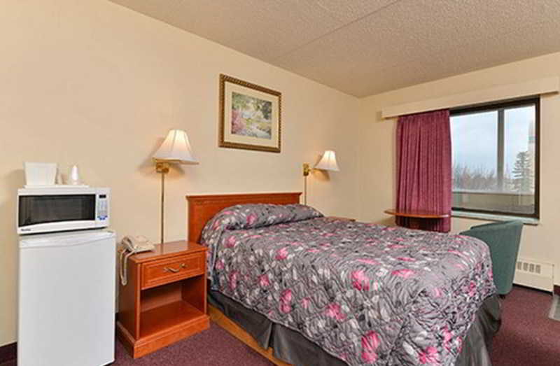 Econo Lodge Edmonton South