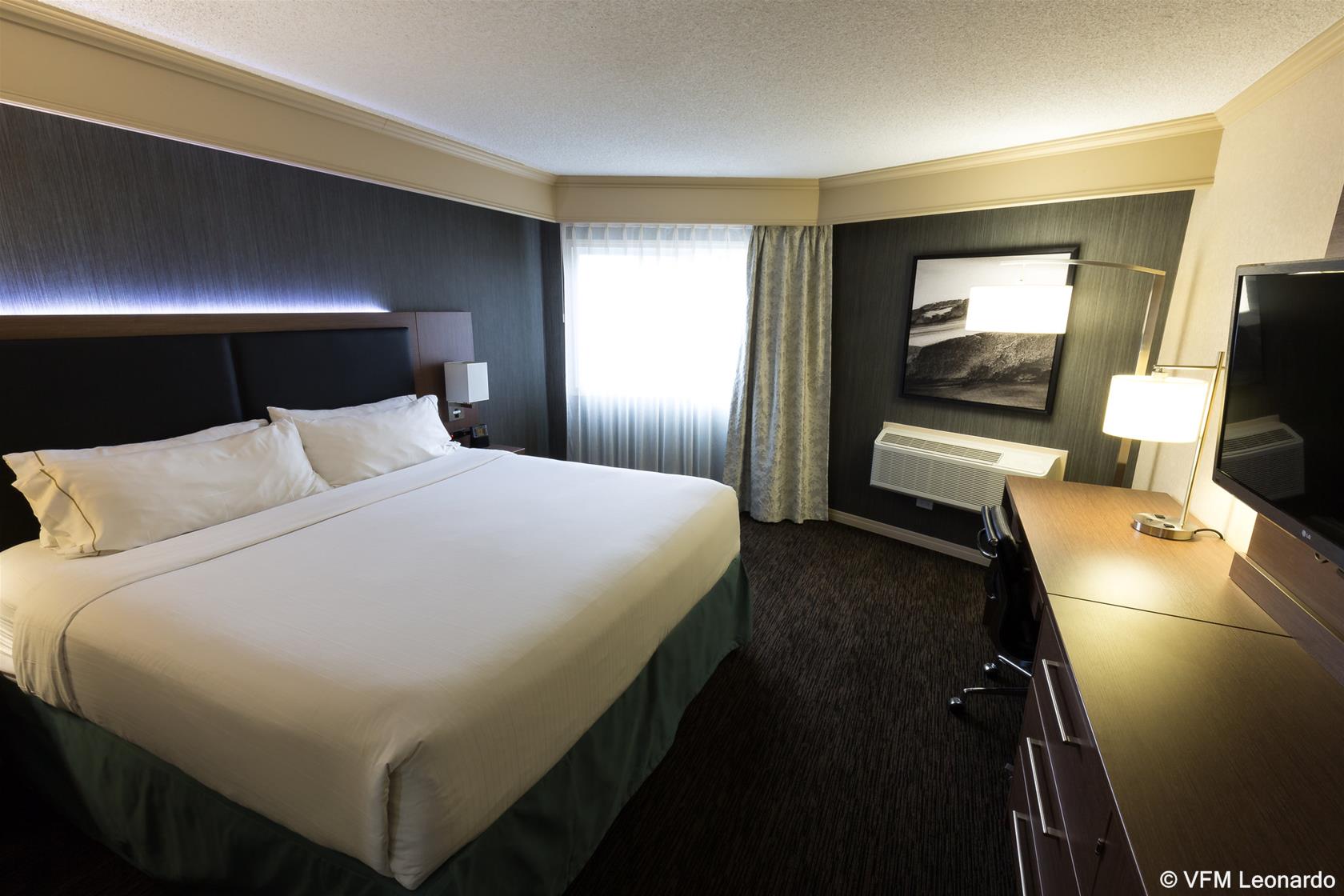 Holiday Inn Express Edmonton Downtown