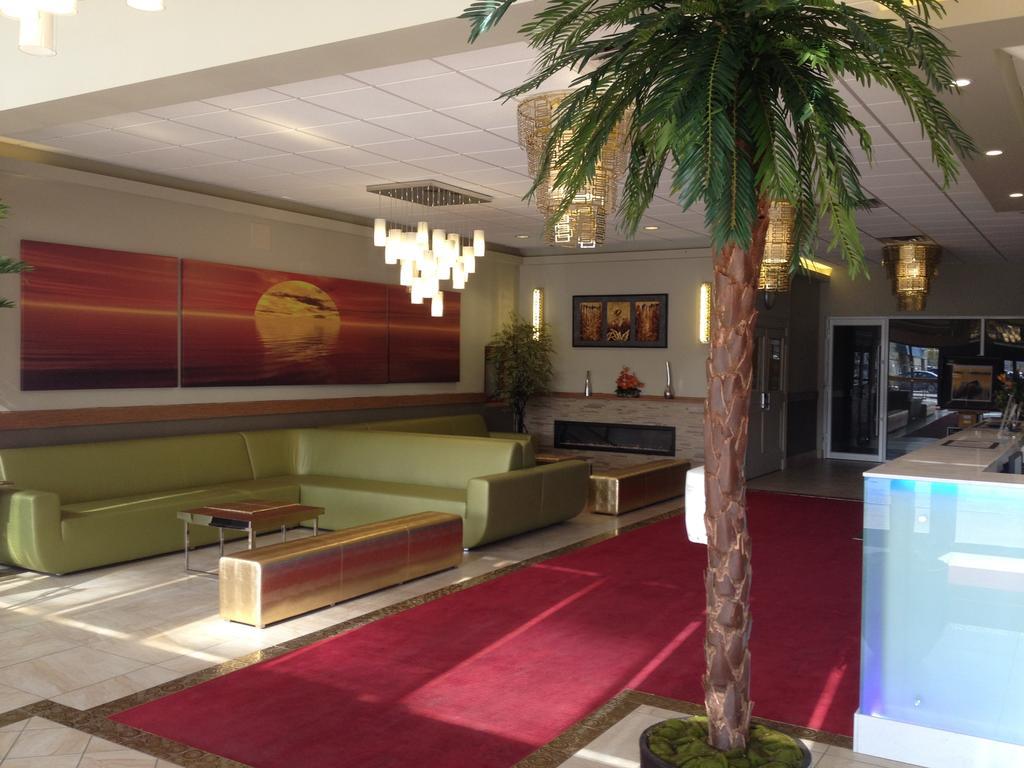 Bedfort Inn & Suites