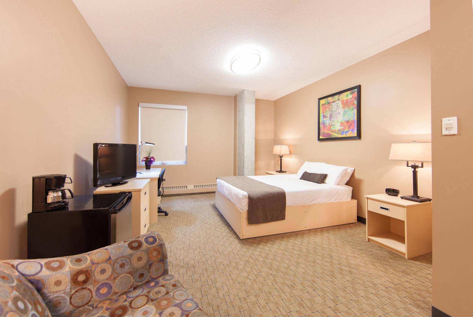 MacEwan Residence