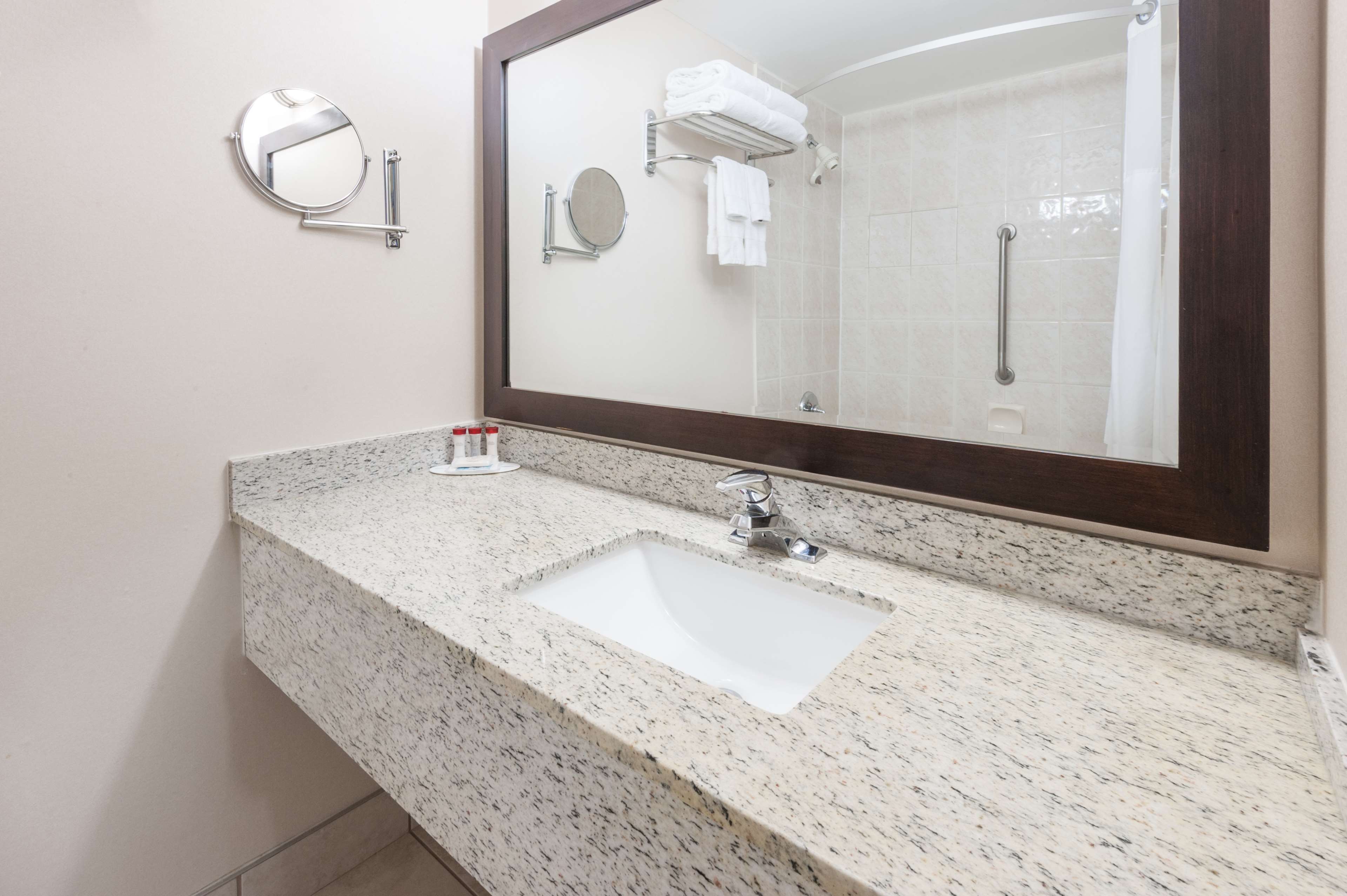 Ramada by Wyndham Edmonton South