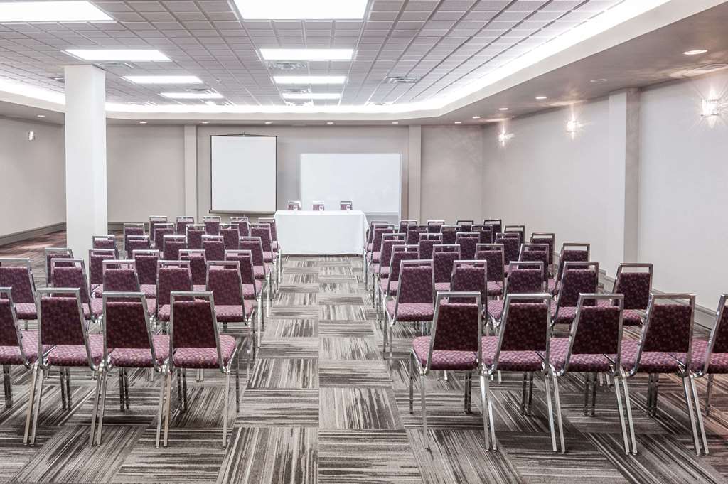 Ramada by Wyndham Edmonton South