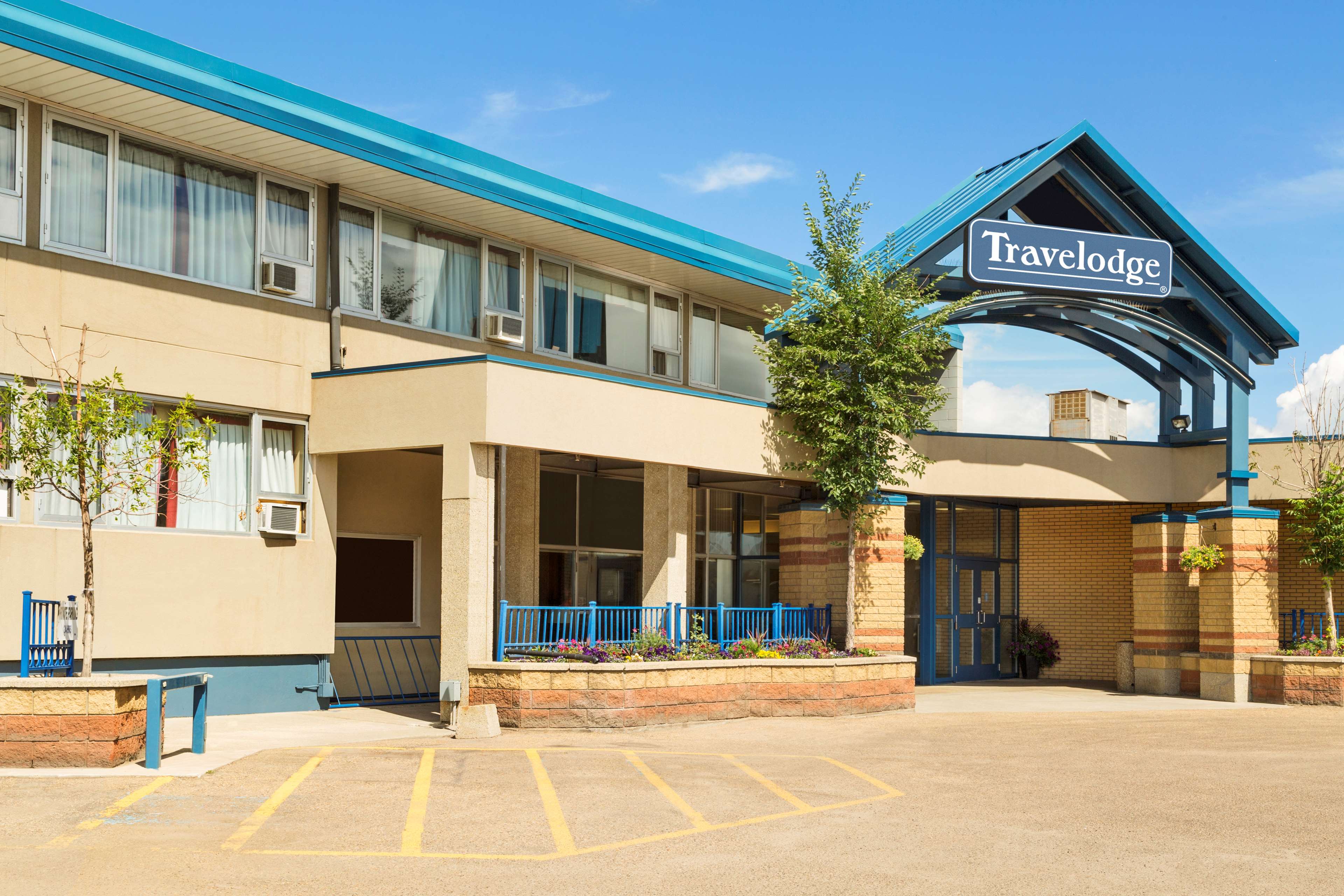 Travelodge by Wyndham Edmonton East