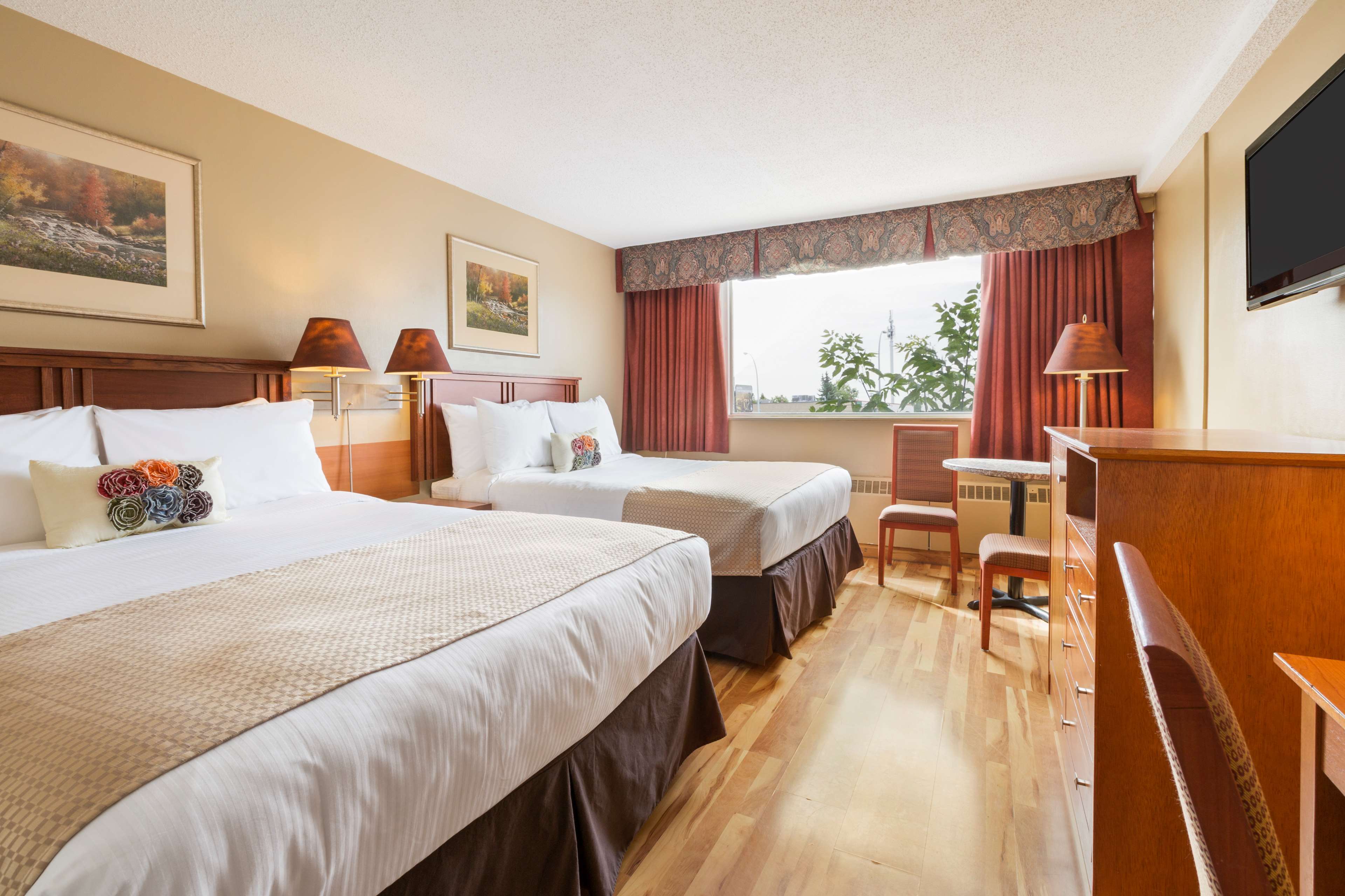 Travelodge by Wyndham Edmonton East