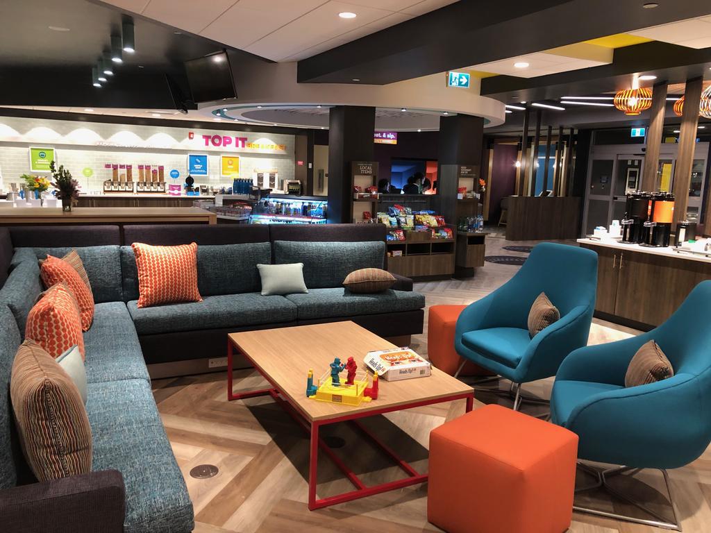 Tru By Hilton Edmonton Windermere